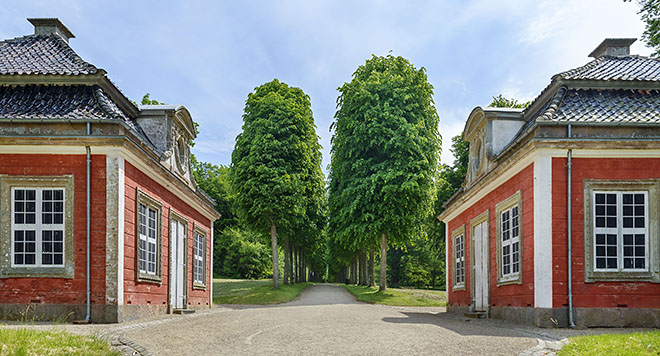 De to røde pavilloner