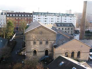 v ANDVAERKET CJ 2006 Foto over tagene på Københanvs vandværk